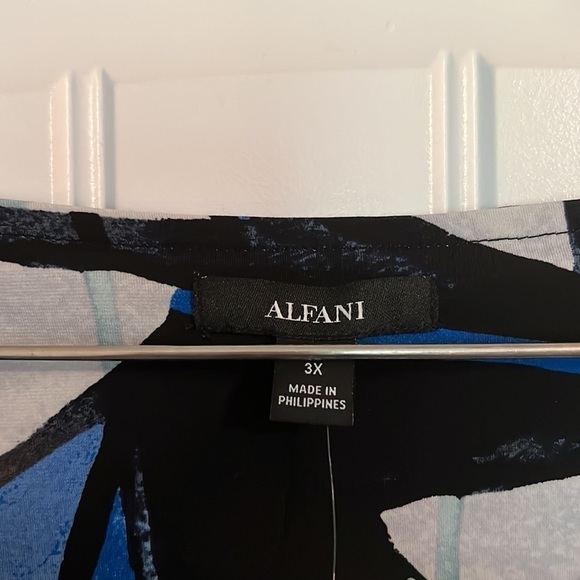NWT Alfani Printed Point-Hem Top, Created for Macy's 3X - Picture 5 of 8